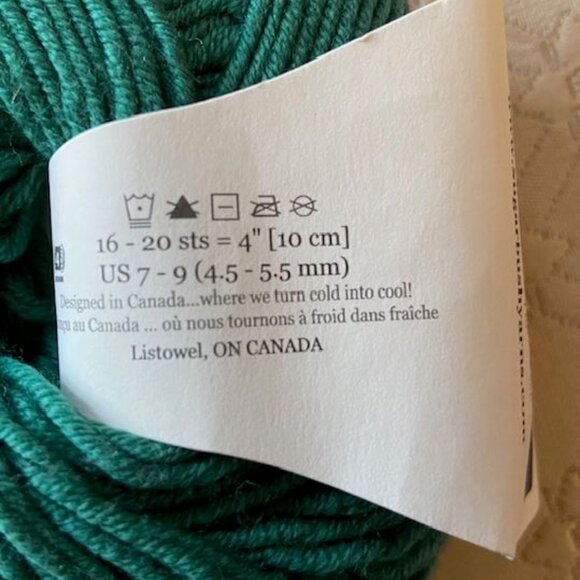 SUGARBUSH BOLD YARN - 6 SKEINS - GASPE GREEN - Picture 4 of 4